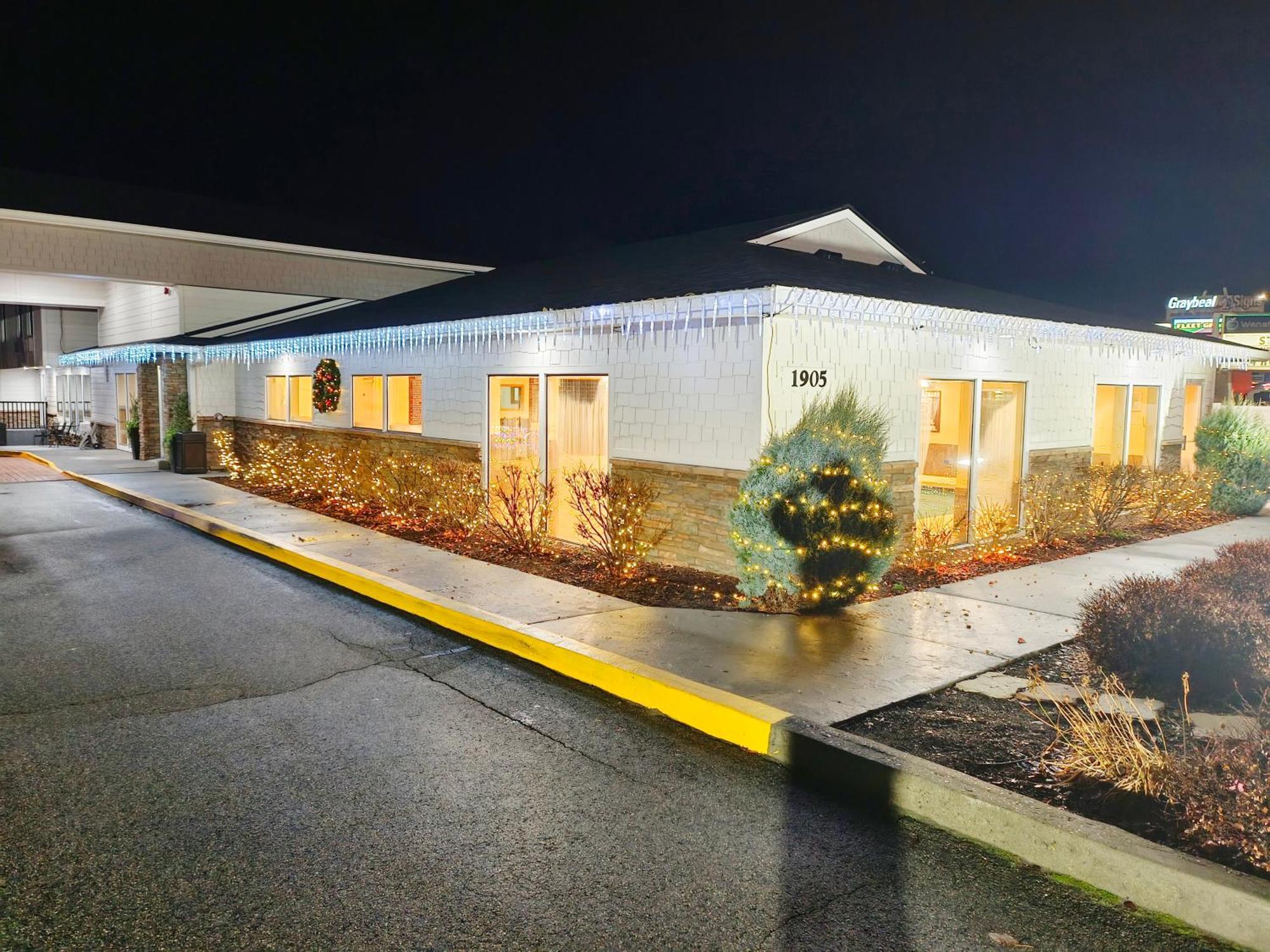 Wenatchee Inn Екстериор снимка