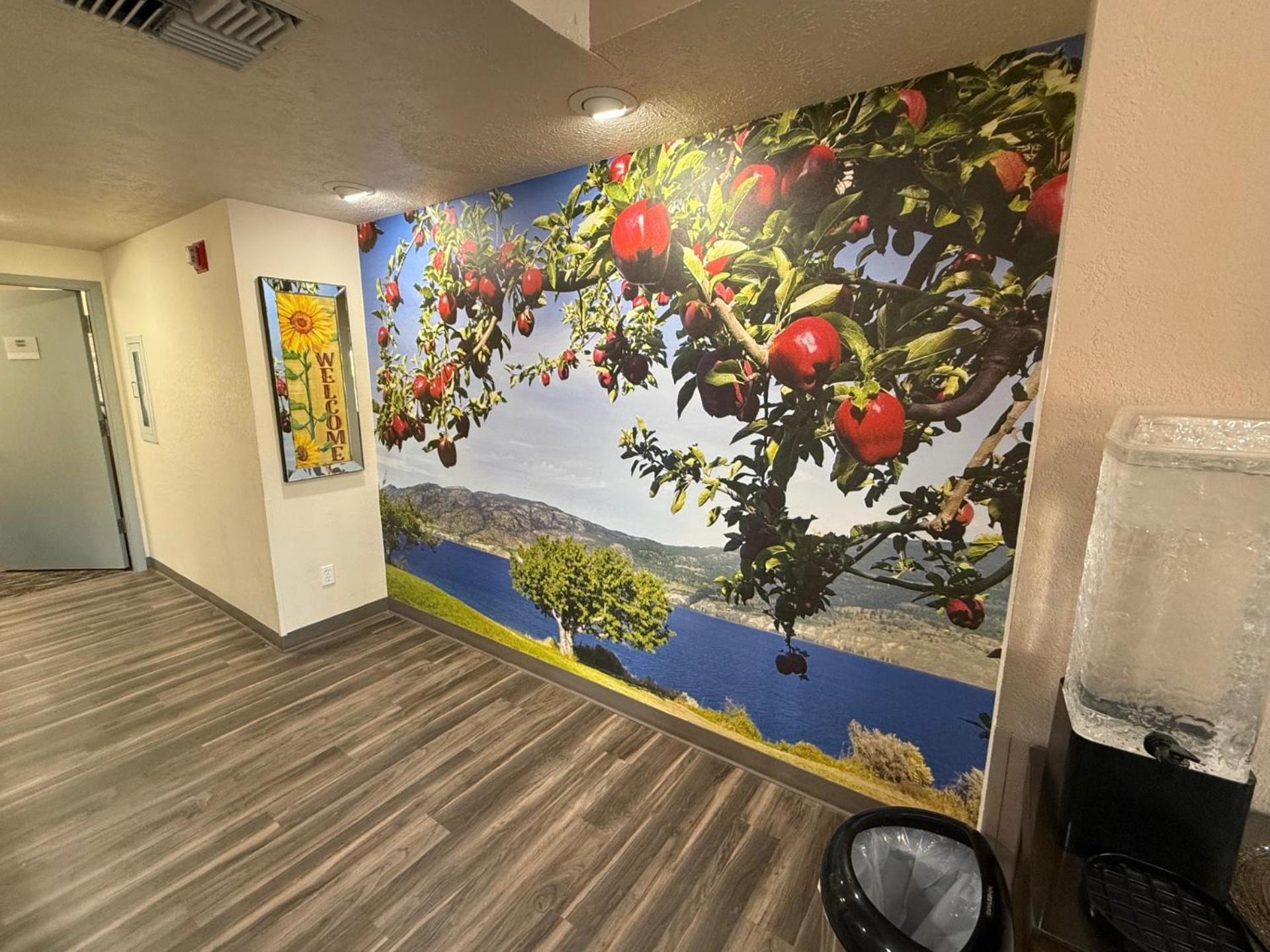 Wenatchee Inn Екстериор снимка