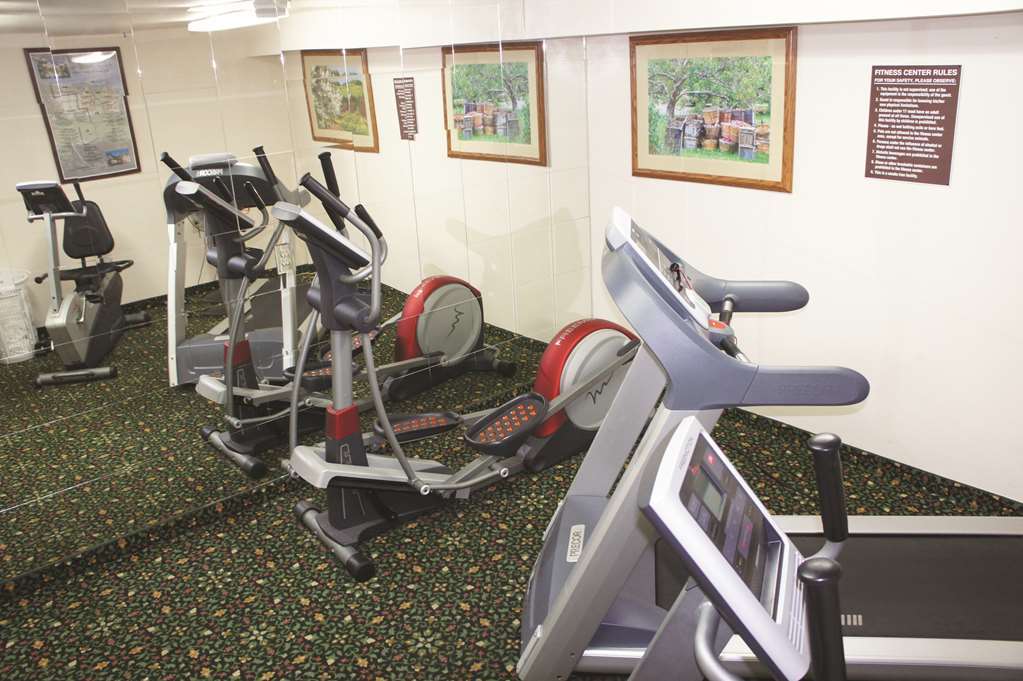Wenatchee Inn Съоръжения снимка