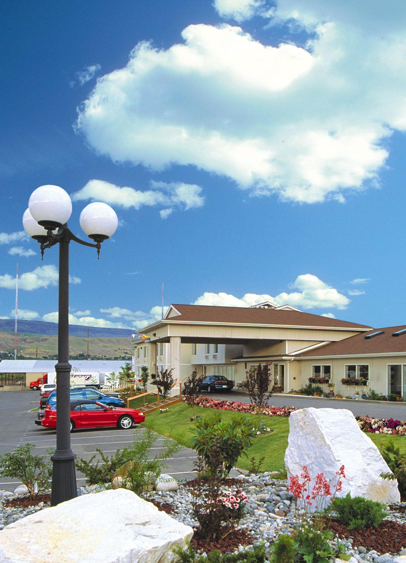 Wenatchee Inn Екстериор снимка